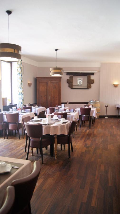 Hotel Restaurant Du Lac Combourg Ngoại thất bức ảnh